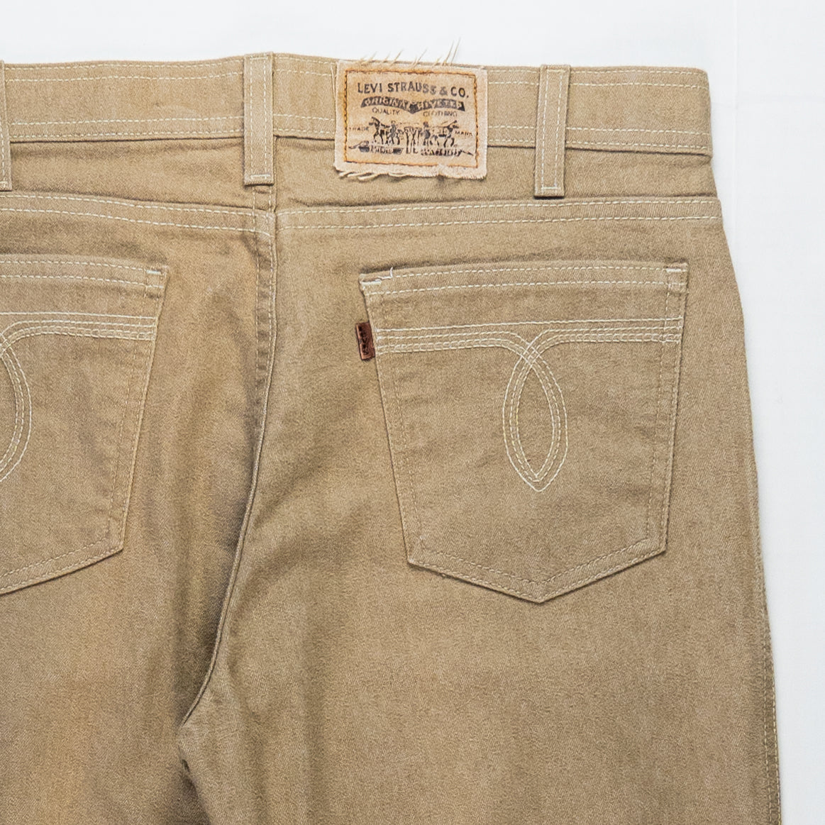 Levi's Brown Tab Action Jeans - 90s
